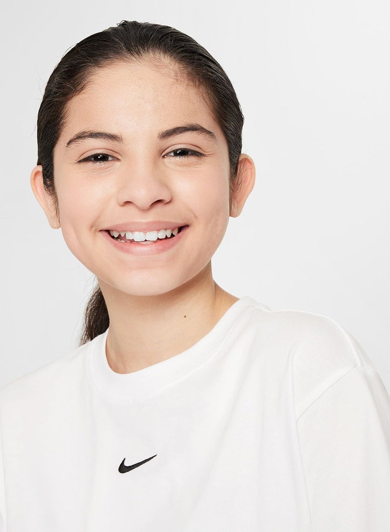 نايكي تيشيرت بوكسي أساسي للأطفال - Image 3